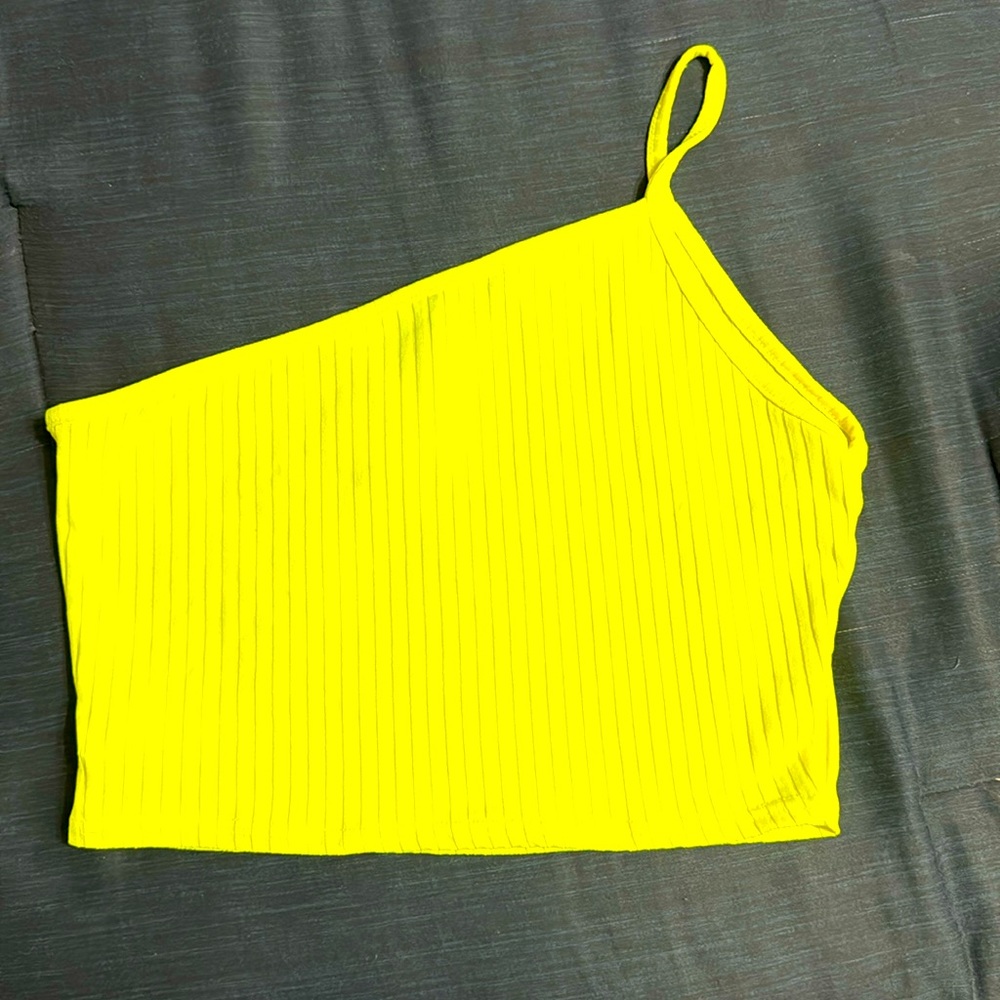 Boohoo crop top